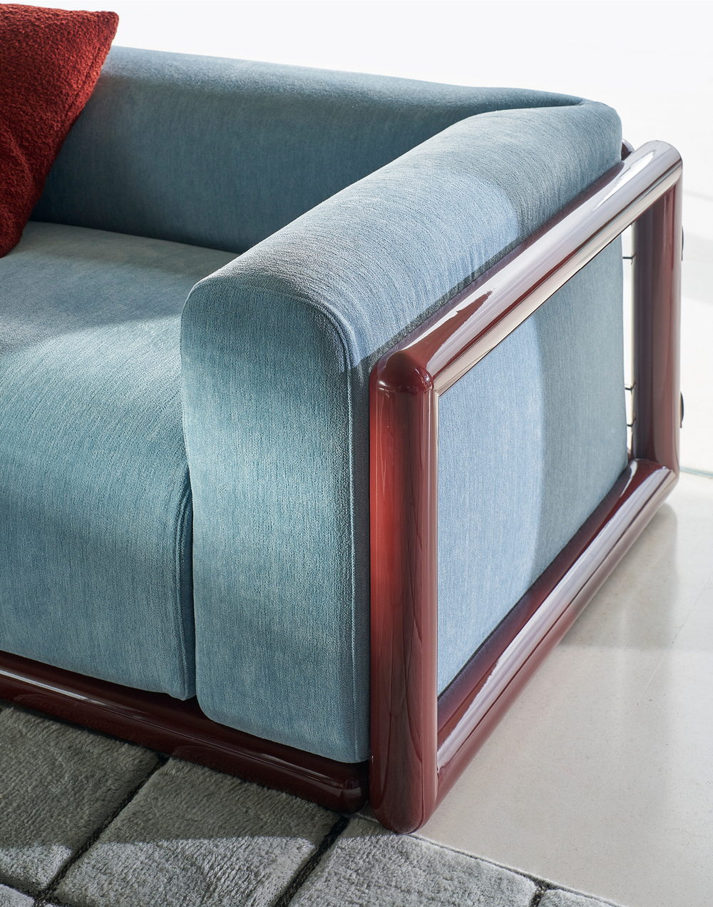 Кресло Cassina CORNARO ARMCHAIR