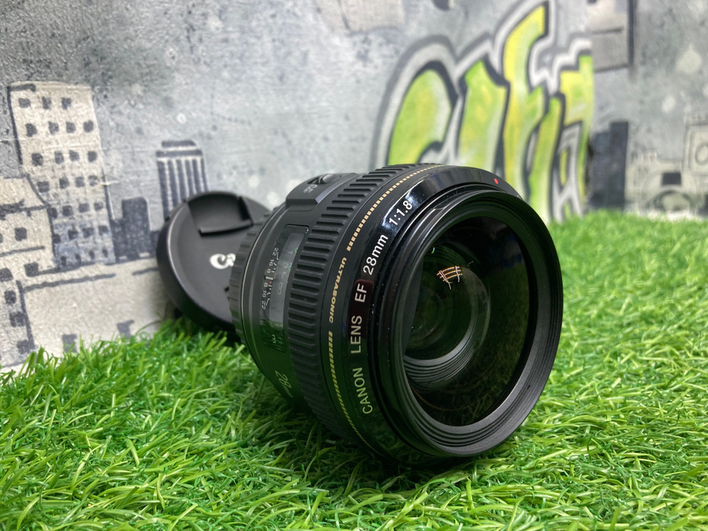 Canon EF 28mm 1.8 USM