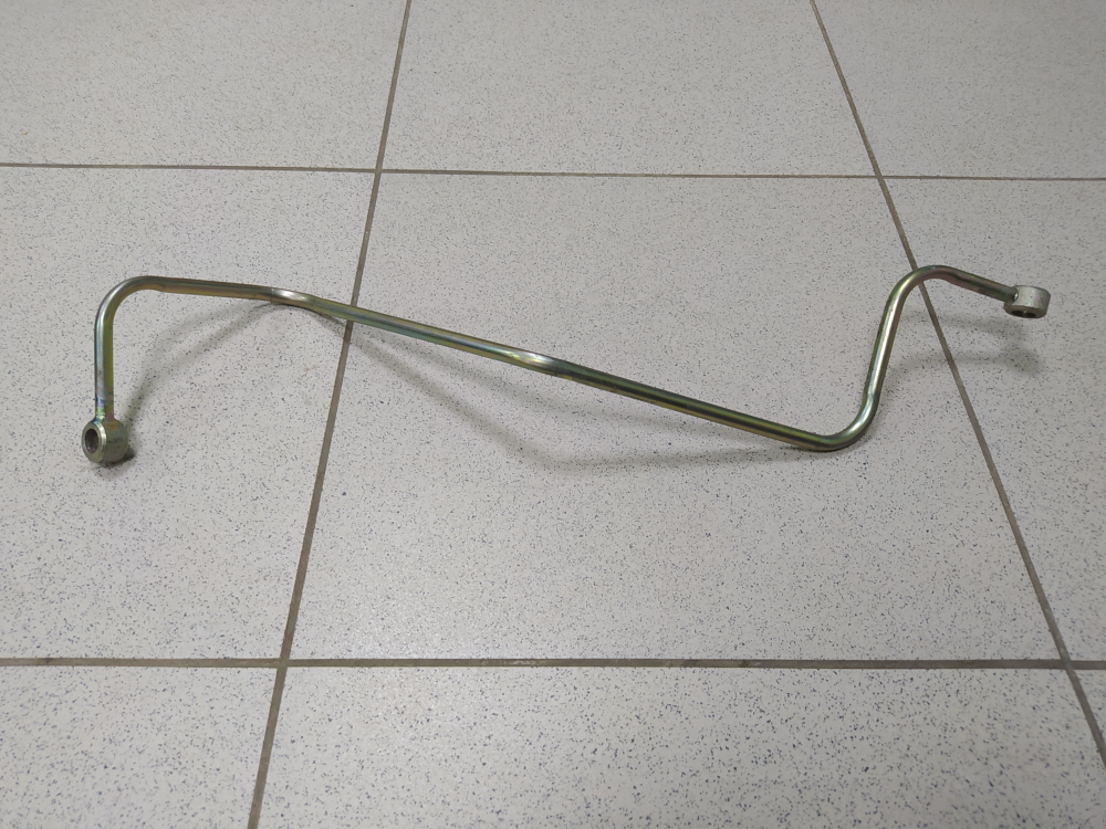 Трубка отводящая 236-1104422-В