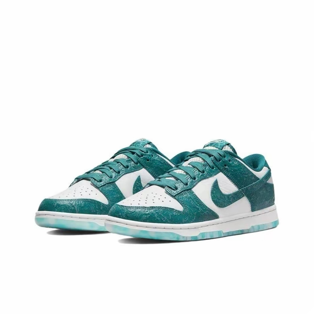 Nike Dunk Low "Ocean"