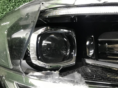 Битая Фара правая VW Polo 6 (2020-2022) LED