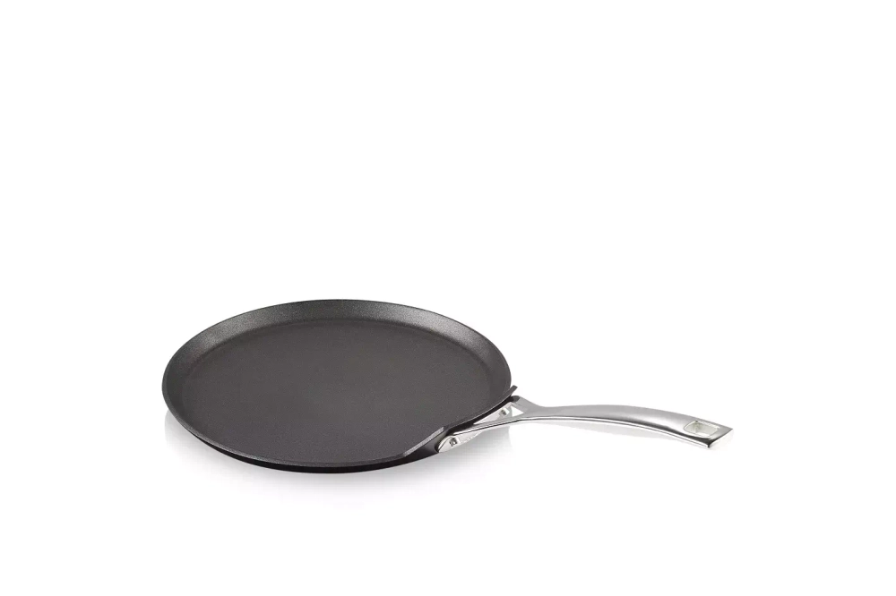 Le Creuset - Сковорода PRO 24см с антипригарным покрытием для блинов / артикул   51106240010002  / GTIN 630870272896