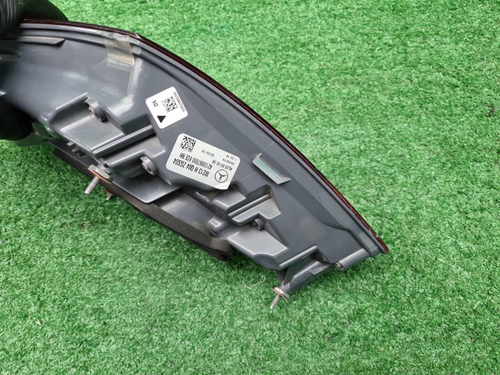 Фонарь правый Mercedes E W213 (2016-2021)