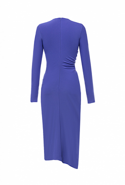 Трикотажное платье с фигурным вырезом фиолетовое 04-05-23 SS