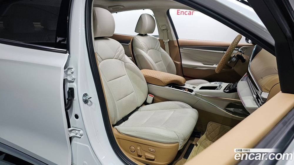 Hyundai The New Grandeur (Azera) IG 2.5 (02.2021)