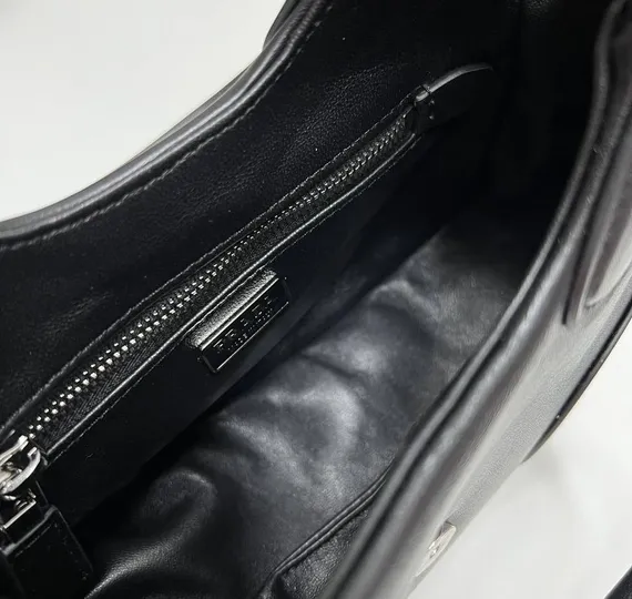 Сумка Prada Moon черный