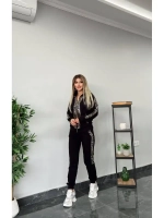 Костюм с принтом