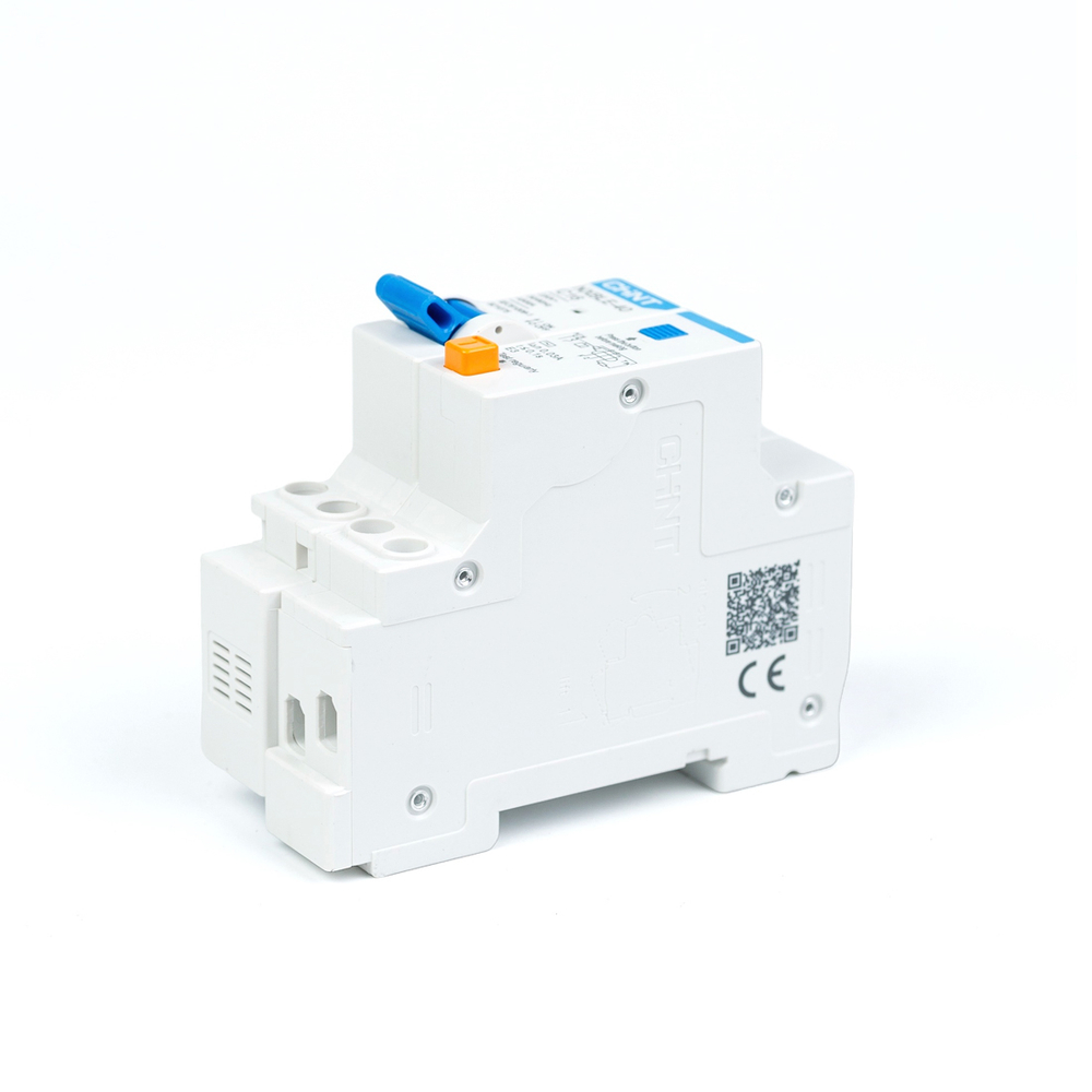 Дифференциальный автомат CHINT NXBLE-40 1P+N 10А C 30mA эектронный тип AC 4,5kA