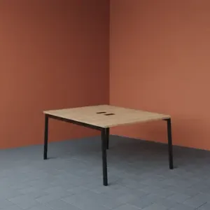 Офисные столы бенч-система