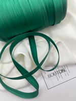 Косая бейка "Gamma" GK-12P 11 - 12 мм №063 зеленый