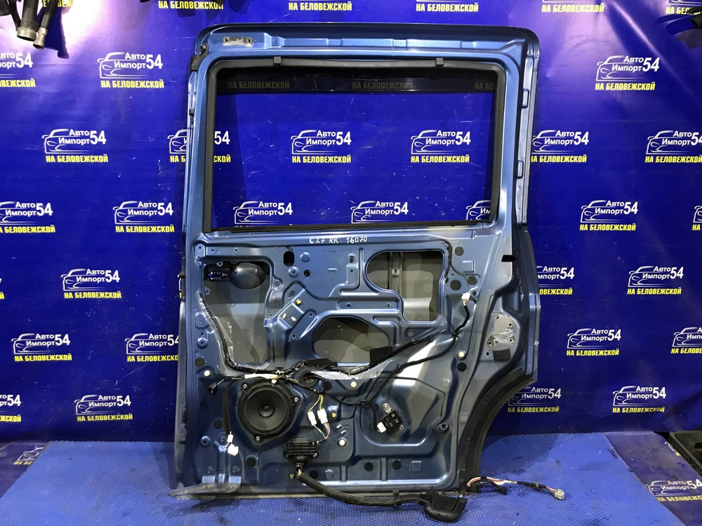 Дверь задняя правая NISSAN SERENA 2016-2022