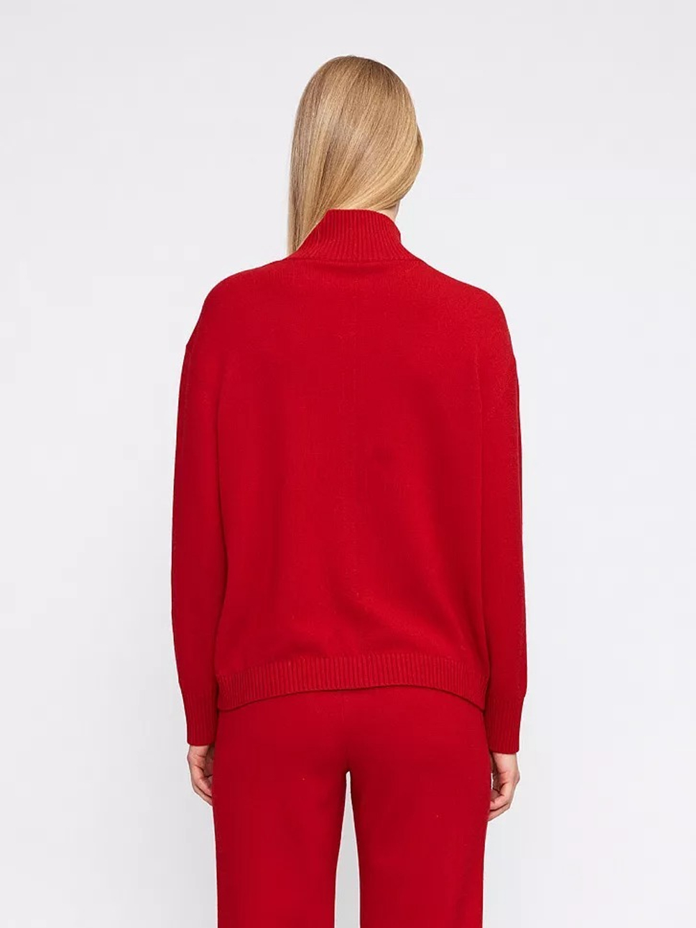 Свитер женский FREE AGE