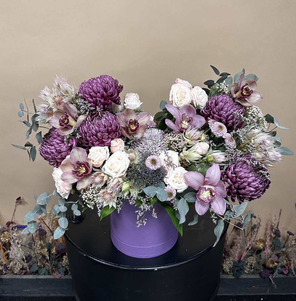 Букет с хризантемами «Bally dance»