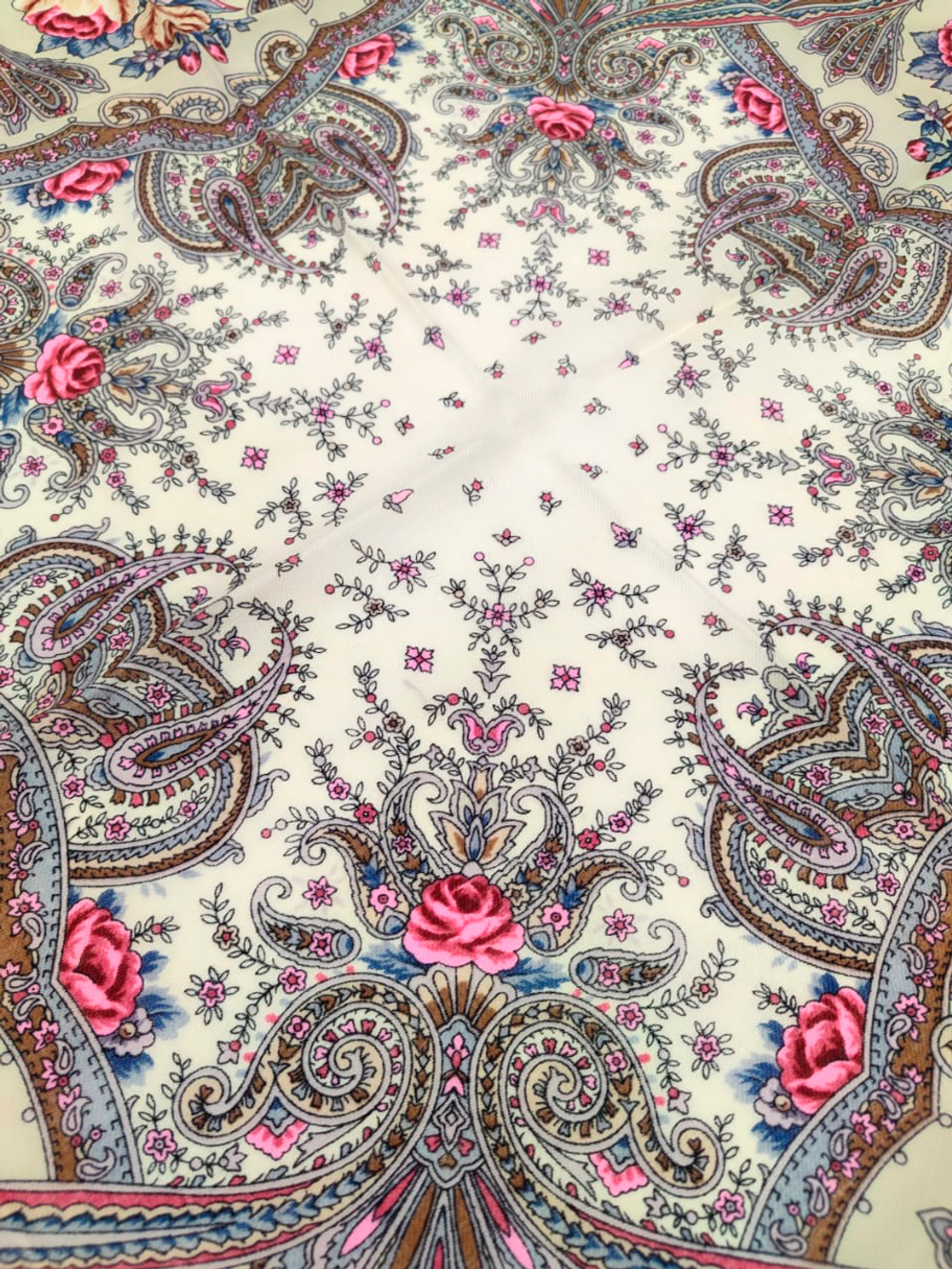 Павловопосадский платок Сольвейг 1549-1
