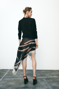 ZARA БАЗОВЫЙ ОДНОТОННЫЙ ДЖЕМПЕР, ЧЕРНЫЙ