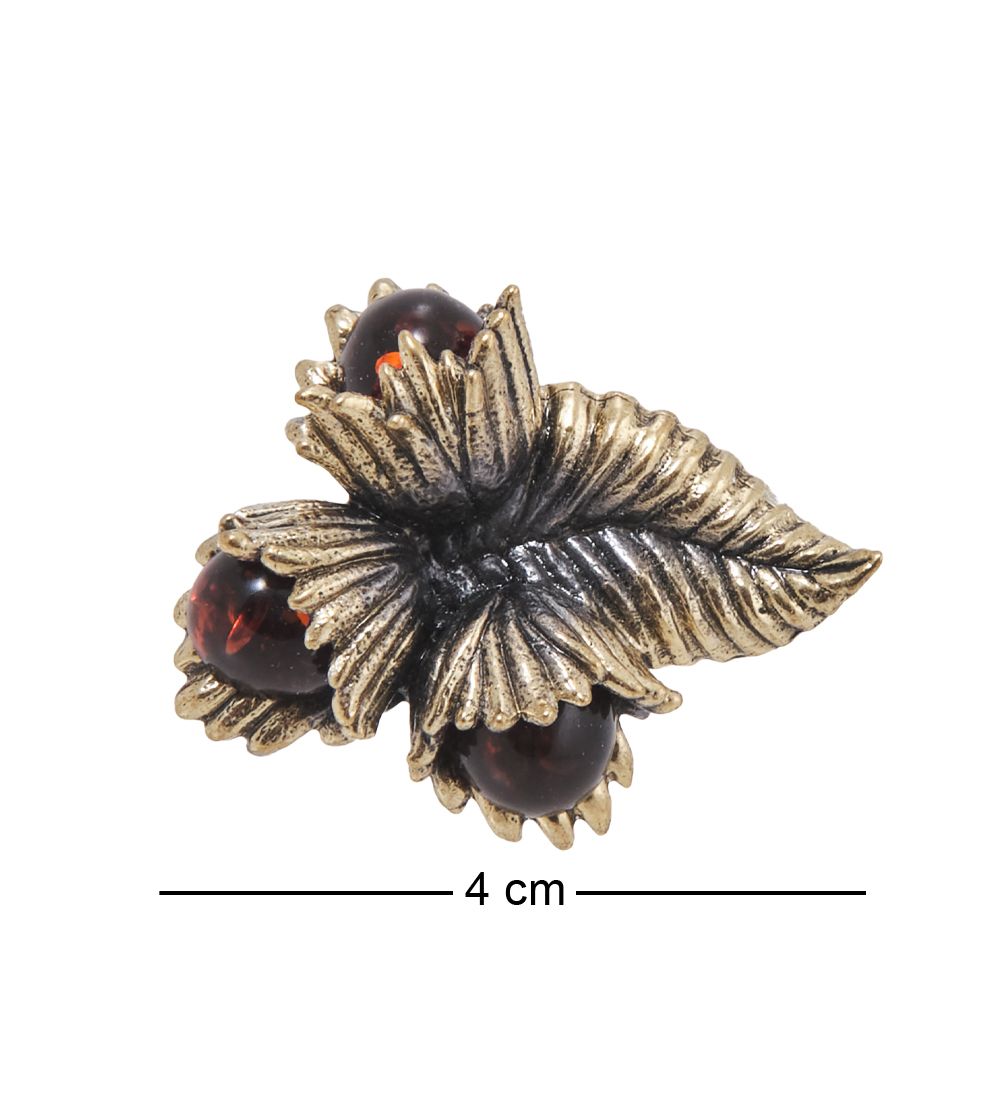 AM-4045 Брошь «Три орешка» (латунь, янтарь)