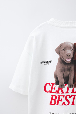 ZARA ФУТБОЛКА С ПРИНТОМ «СОБАКИ», БЕЛЫЙ