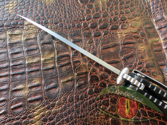 Складной нож Reptilian Вояж-01 черный c клинком из стали D2, рукоять G10