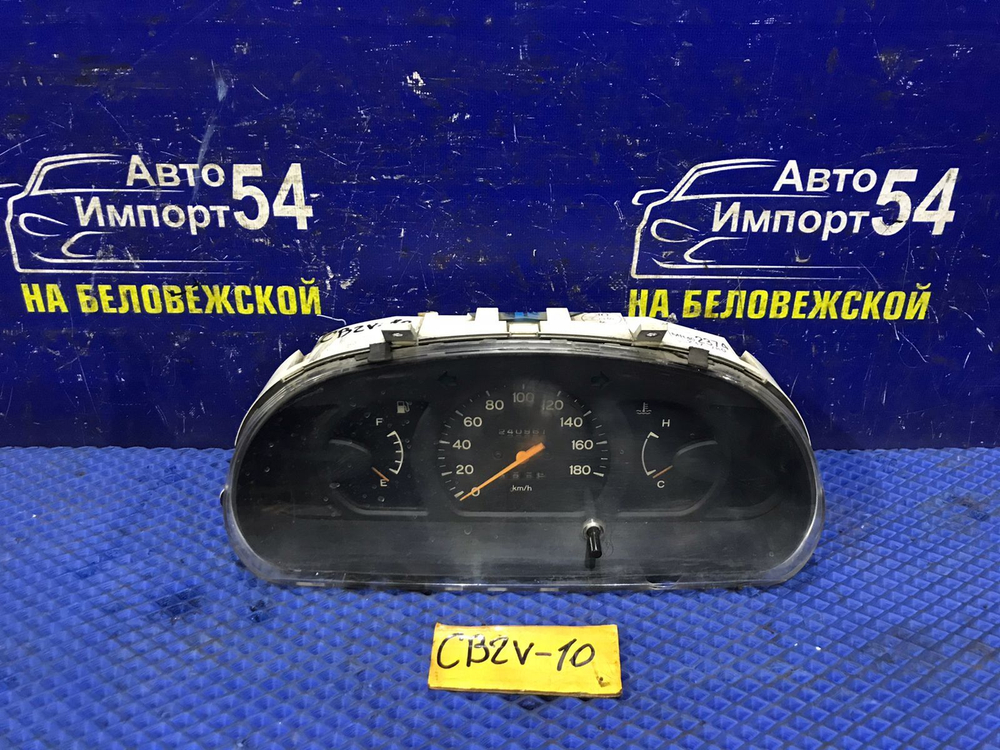 Щиток приборов MITSUBISHI LIBERO 1999