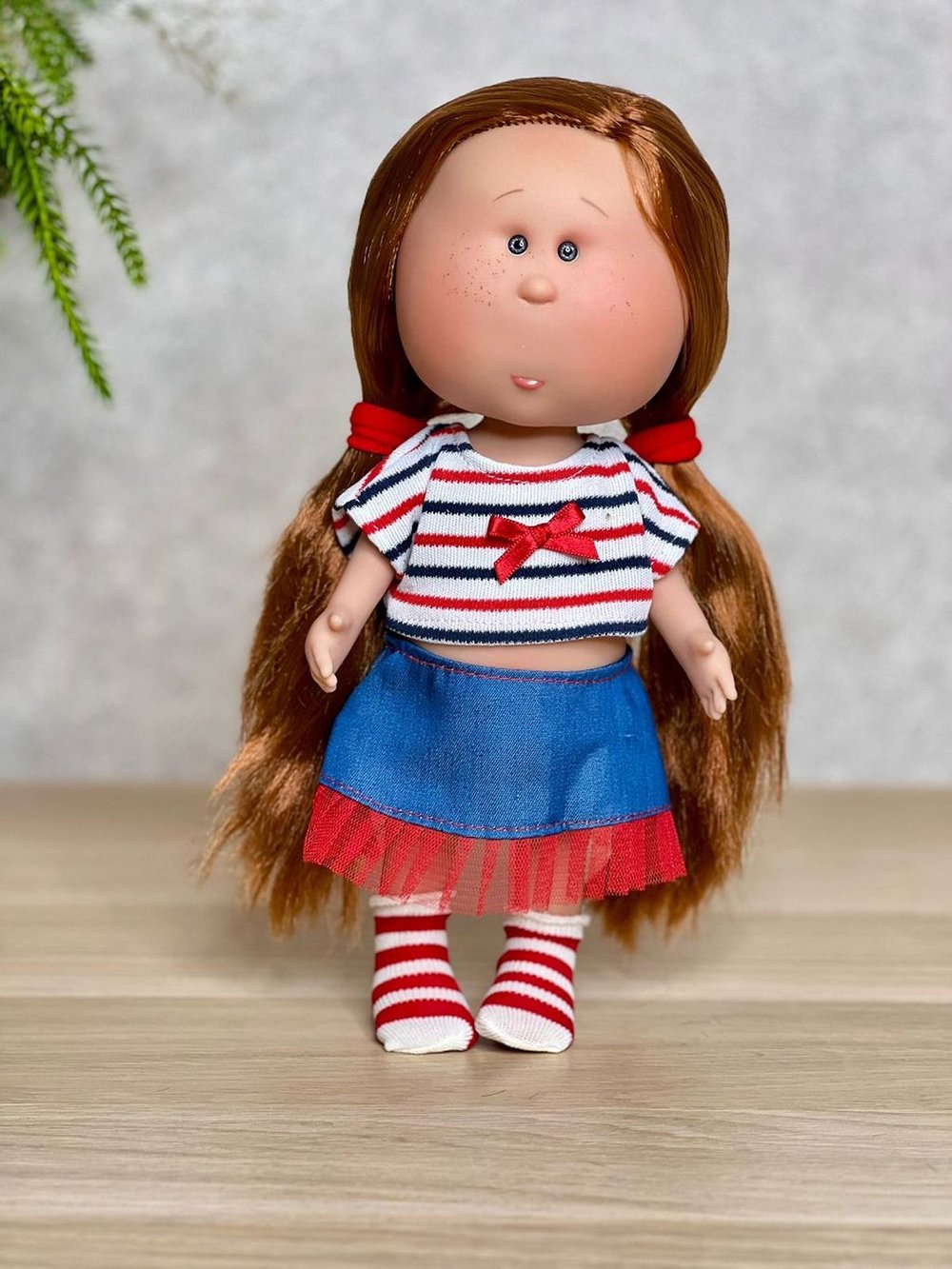 Кукла Nines виниловая 30см MIA в пакете (3000M3A)