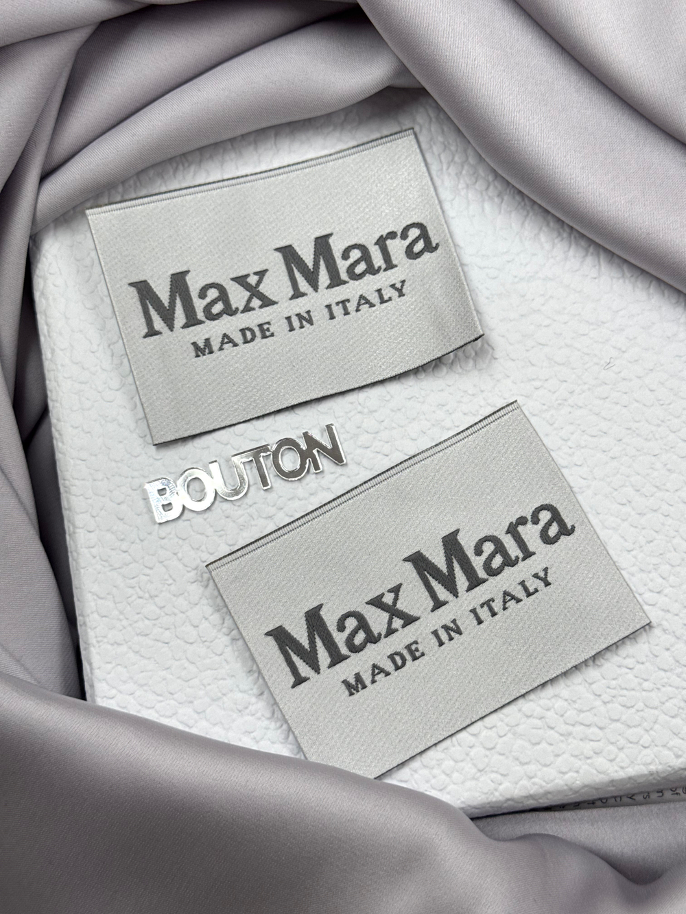 Бирка МаксМ. белая