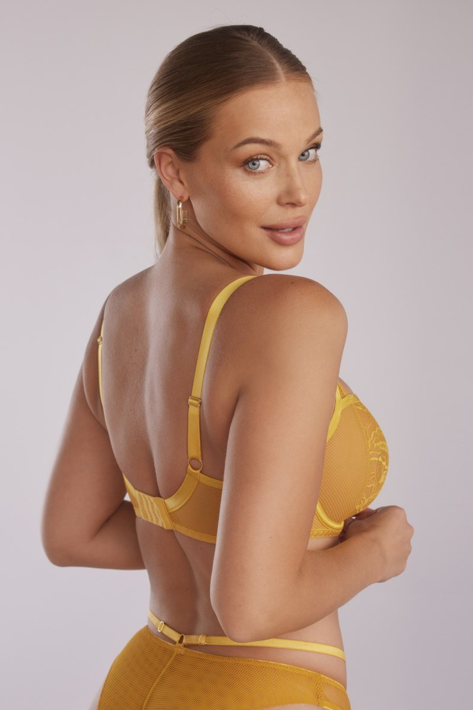 1109-SC MILA Бюст