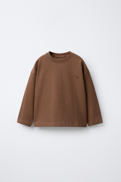 ZARA ФУТБОЛКА HEAVYWEIGHT С ВЫШИВКОЙ, СВЕТЛО-КОРИЧНЕВЫЙ