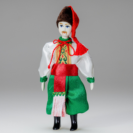 Ёлочная игрушка в южно-русском костюме
