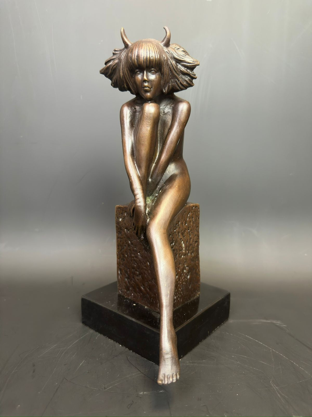 Бронзовая скульптура «Знак Зодиака Телец»