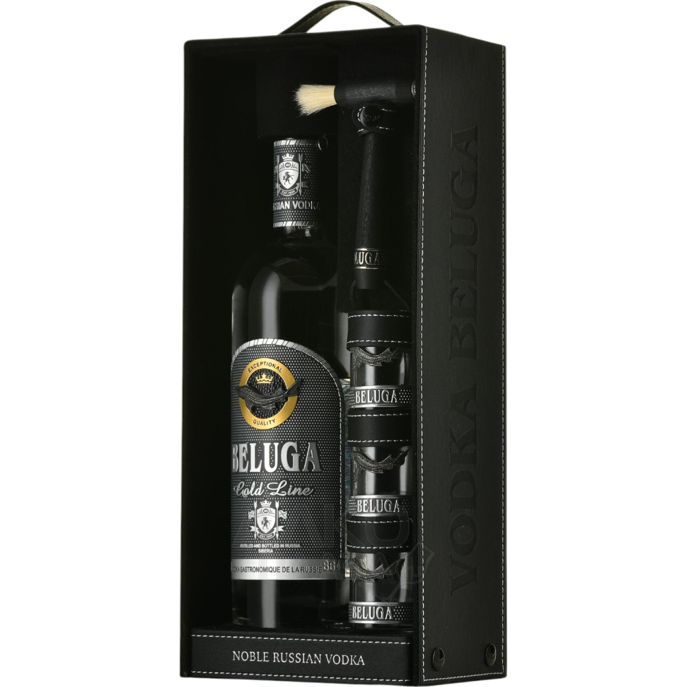 Водка Beluga Gold Line 0,7 л. В кожаной подарочной коробке с 3 стопками,