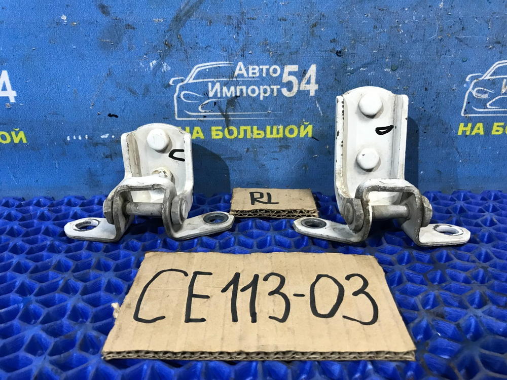 Петля двери задней левой TOYOTA SPRINTER 2000