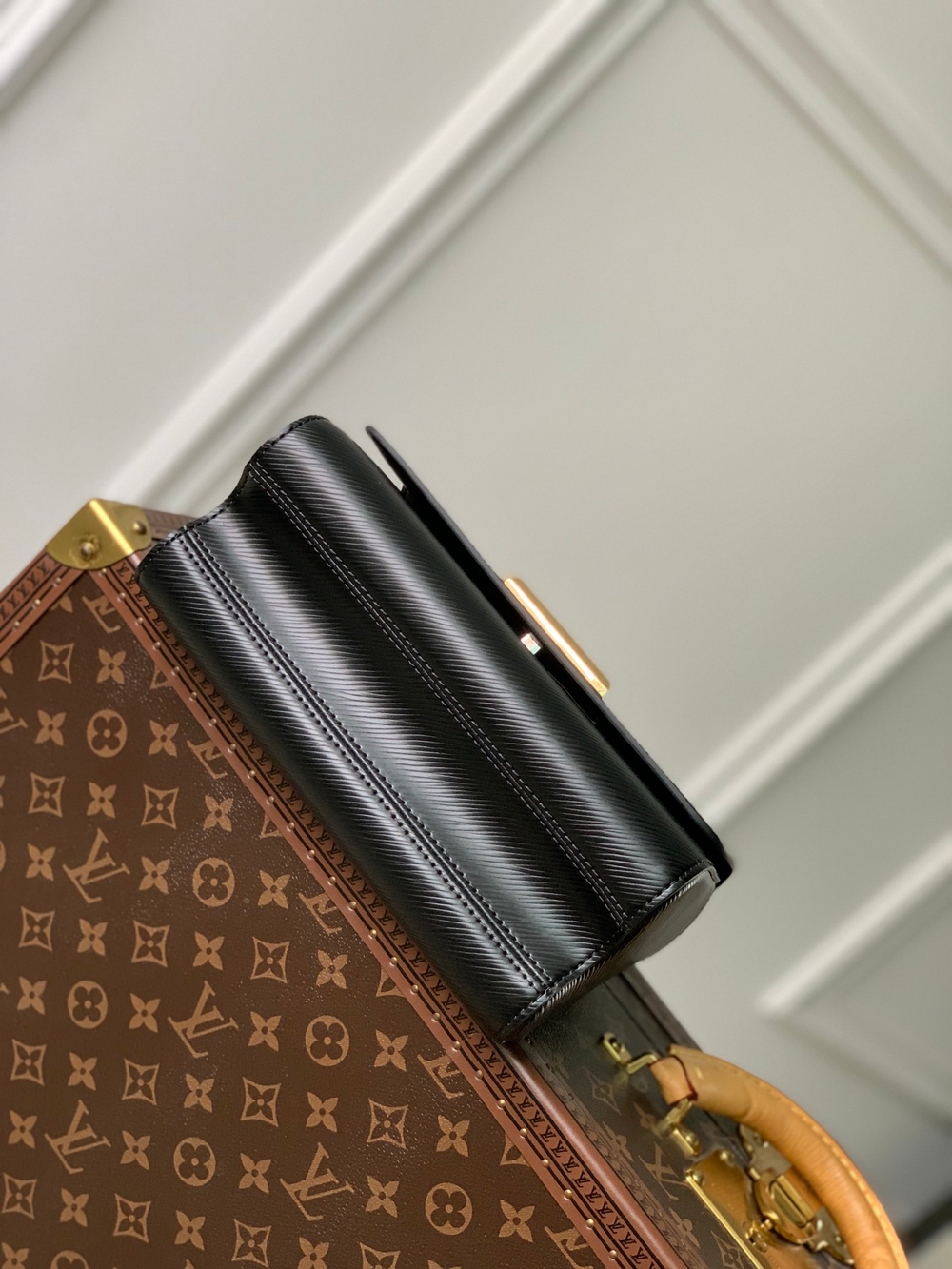 Louis Vuitton Twist MM