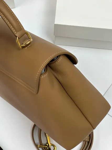 Сумки CELINE MEDIUM NINO из блестящей телячьей кожи коричневый