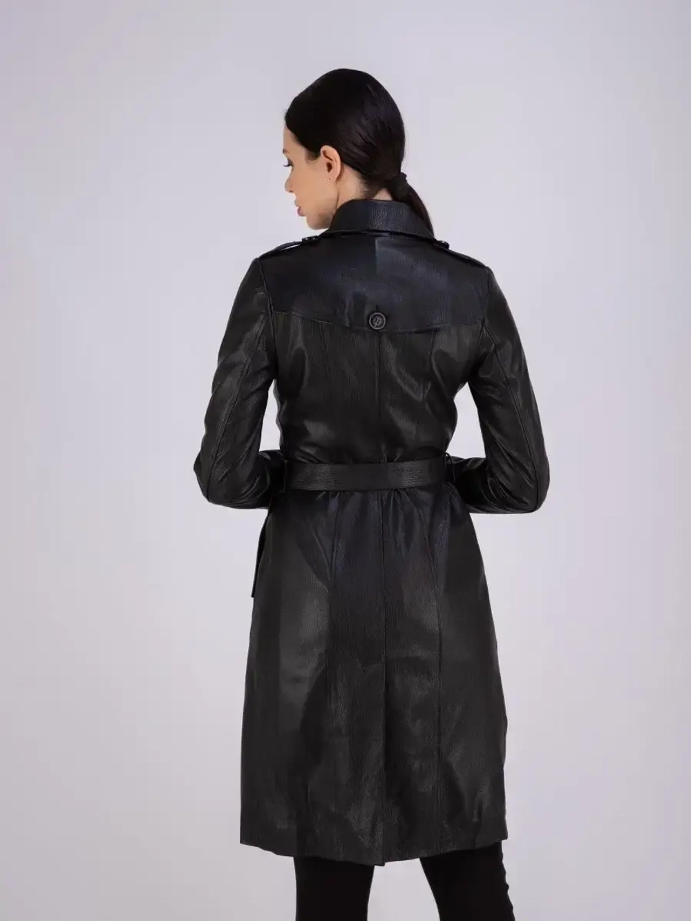 Тренч длинный кожаный с поясом плащ на весну