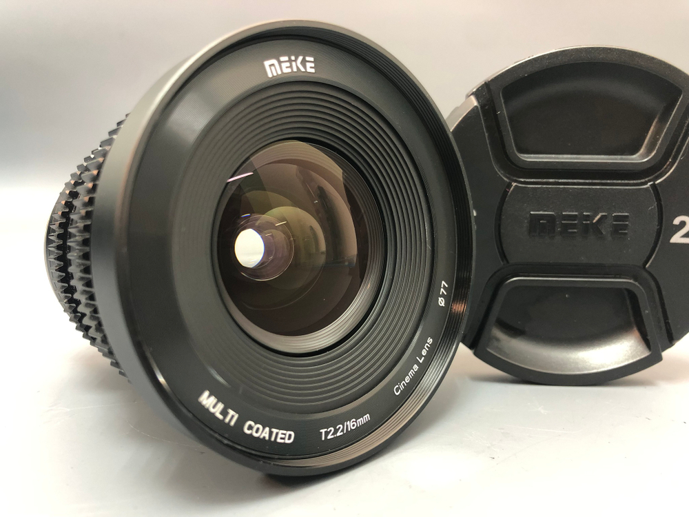 Meike 16mm T2.2 Micro 4/3