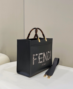 Fendi Sunshine Medium 35 cm