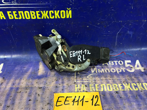 Замок двери задней левой TOYOTA COROLLA 1999