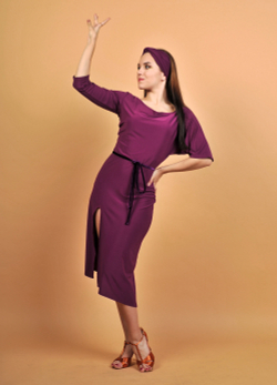 Платье для танцев с поясом