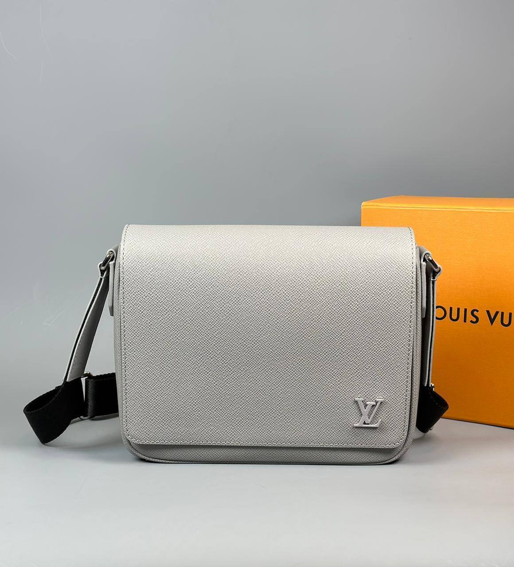 Сумка-мессенджер Louis Vuitton, арт. 461748818