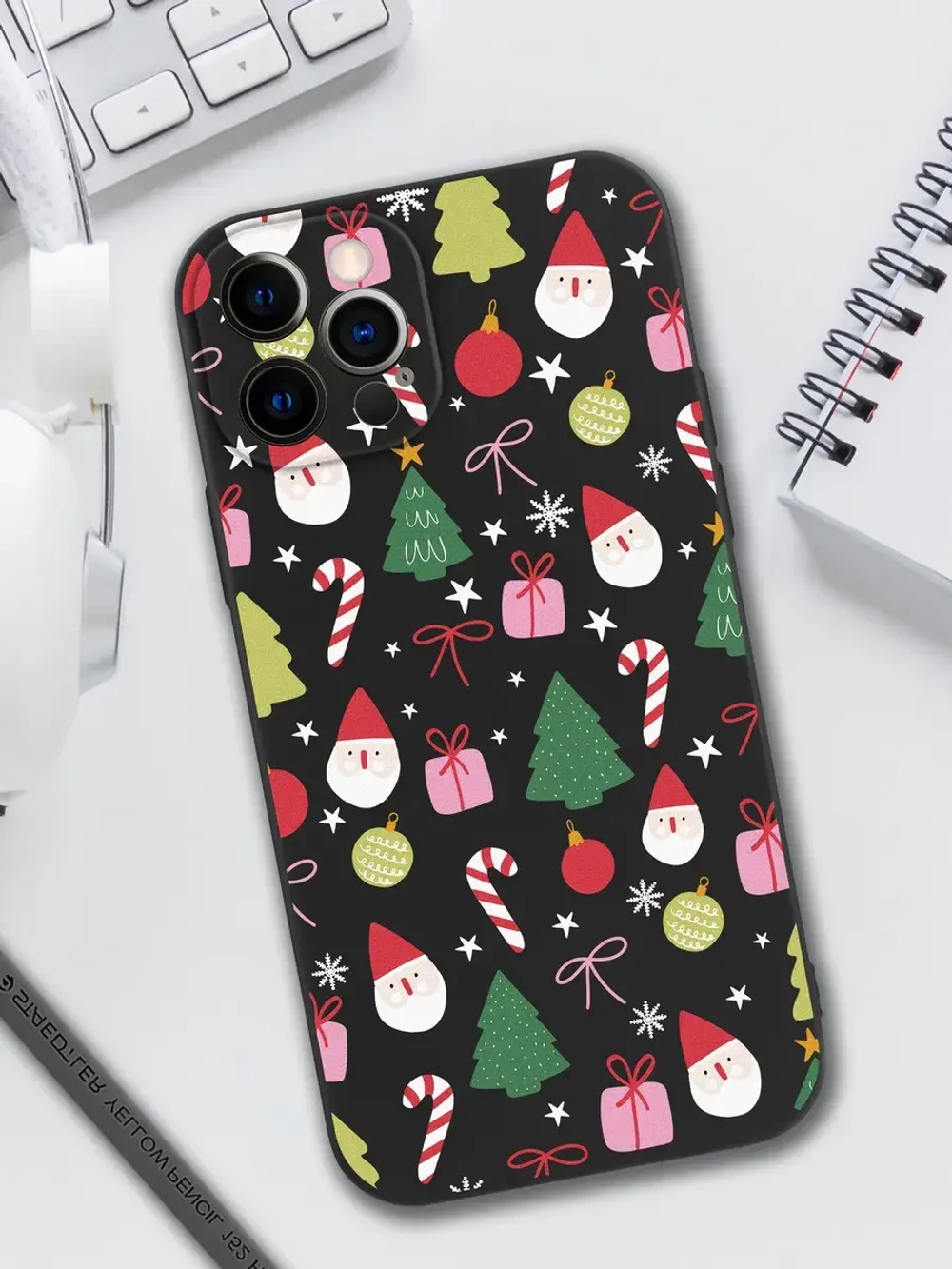 Чехол на iPhone 12 Pro новогодний