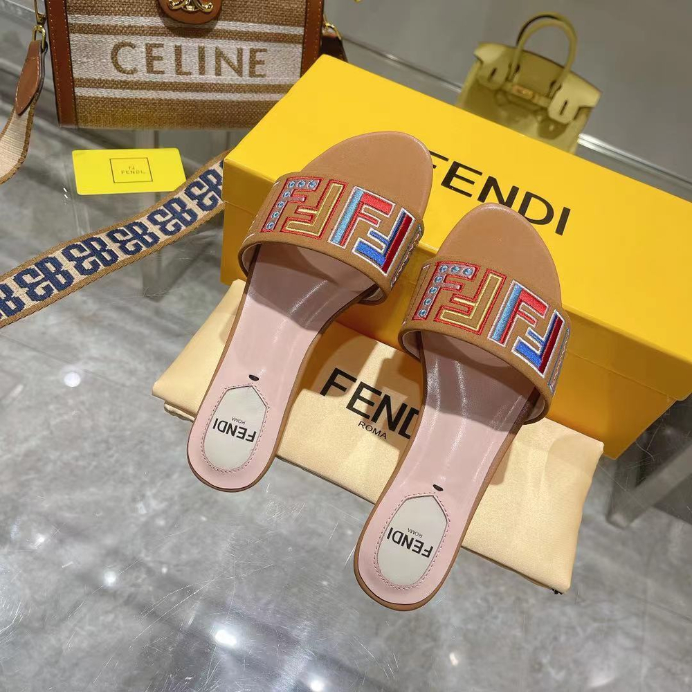 Fendi Signature Slides