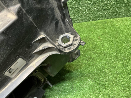 Фара левая Mercedes GLC X253 (2019-2022) LED