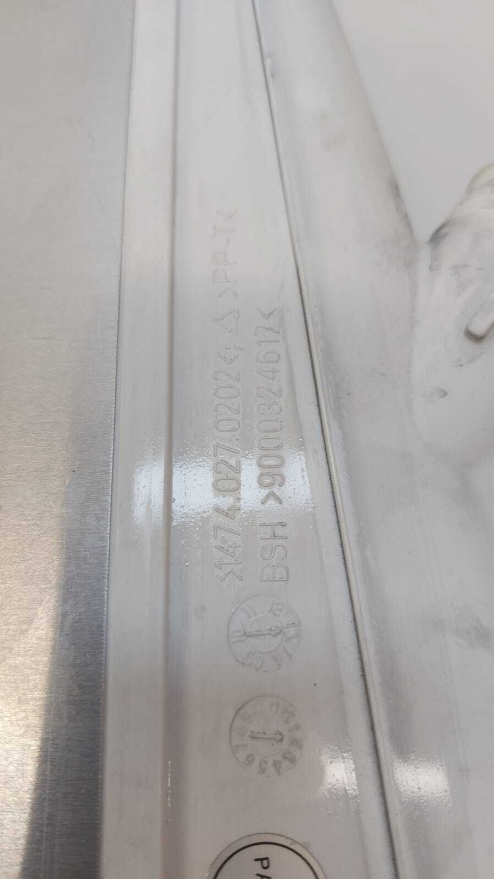 2 Теплообменник для стиральной машины Bosch с сушкой 677957 б/у