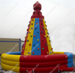 Скалодром "Покоритель вершин" 7*7*6 м