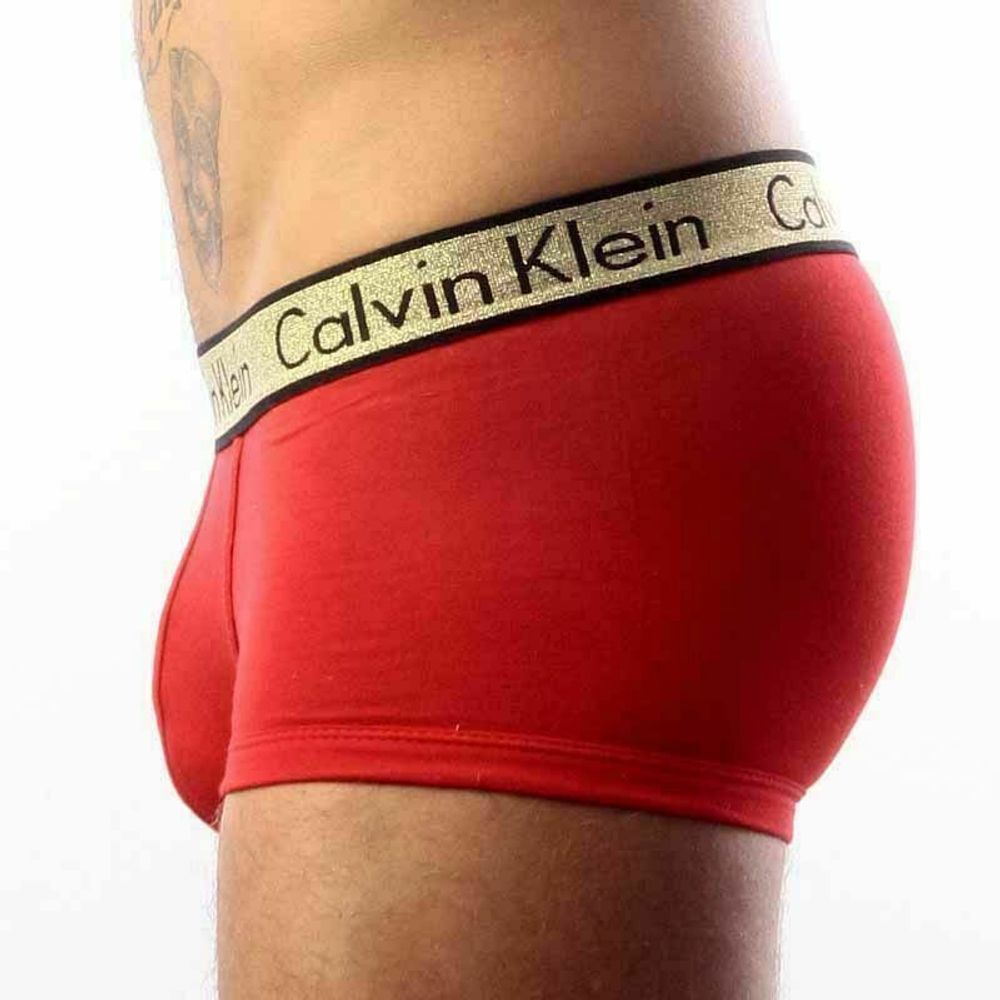 Мужские трусы боксеры красные с золотистой резинкой Calvin Klein Boxer One