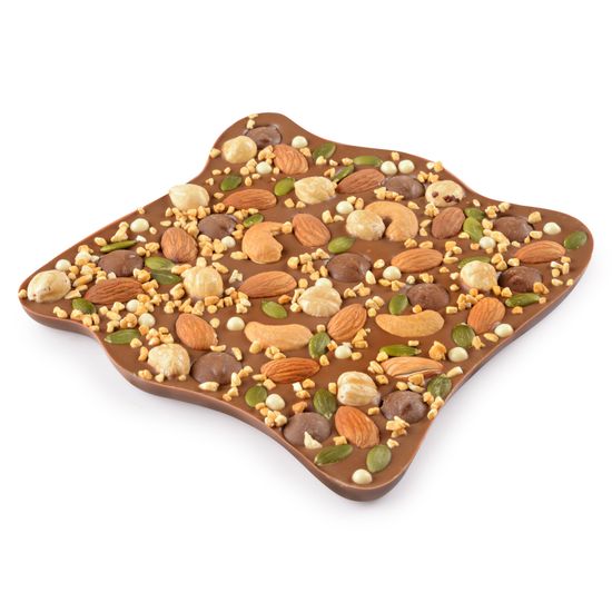 Шоколад молочный с украшением "Ореховый фейерверк"в фирменной коробке, 150 г