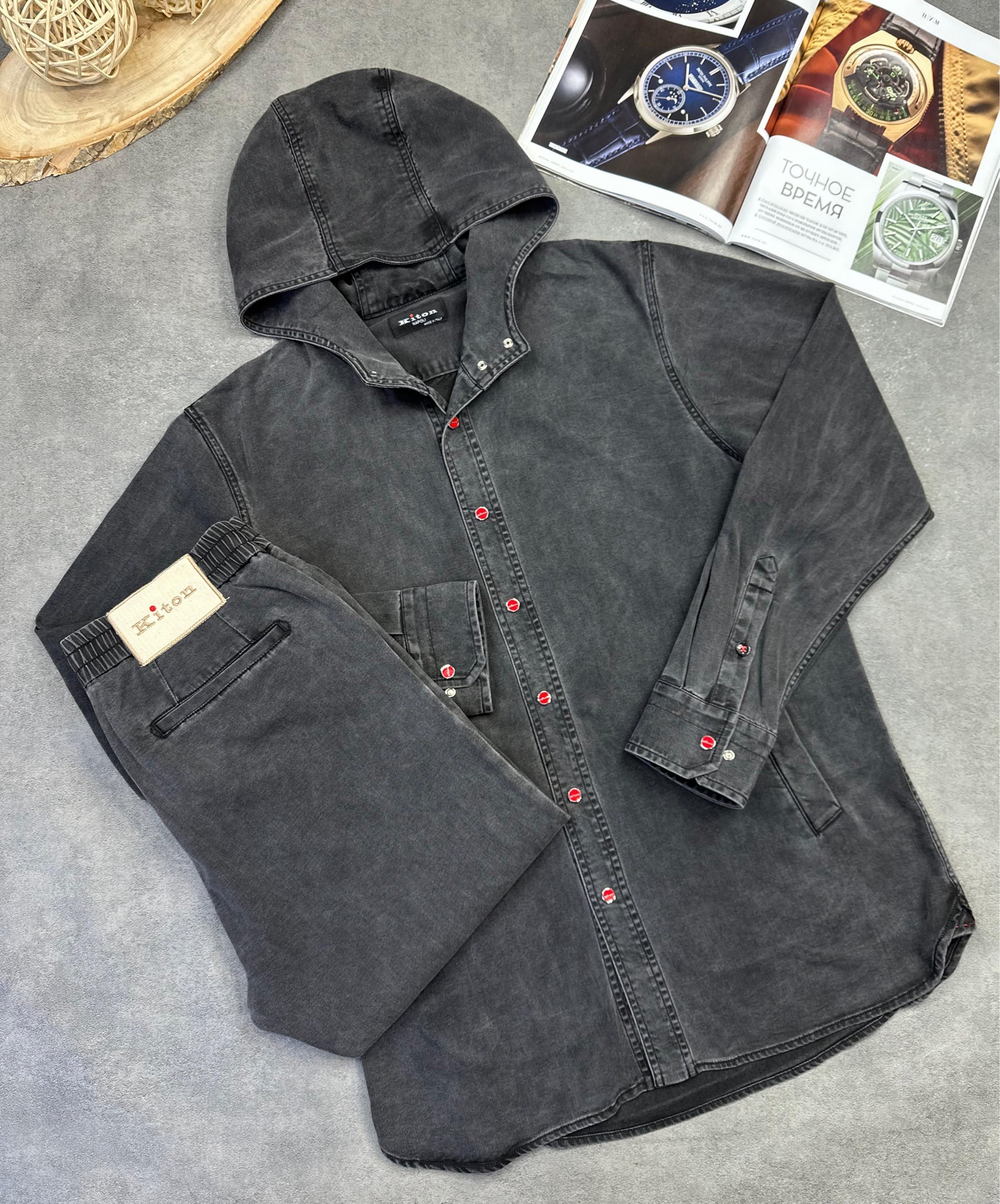Джинсовый костюм Kiton
