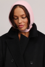 Чепчик вязаный