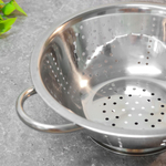 Дуршлаг 24см на ножке нерж "Классика" VETTA