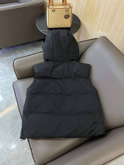 Жилет Brunello Cucinelli